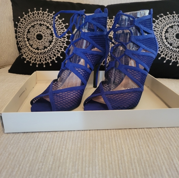 Nine West Sz(8) Navy Suede Mesh 3" Heel with Zipper back see thru open toe - Picture 5 of 10